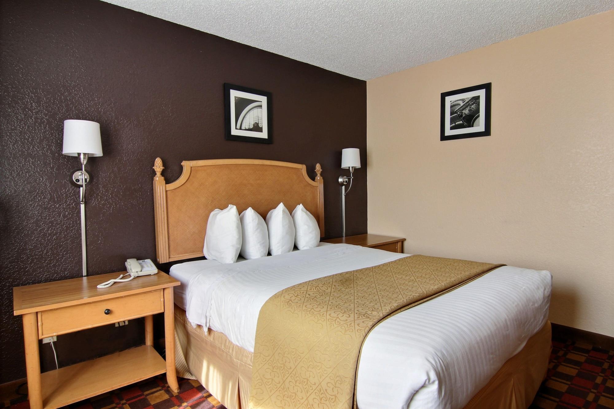 Quality Inn Hall Of Fame Canton Kültér fotó