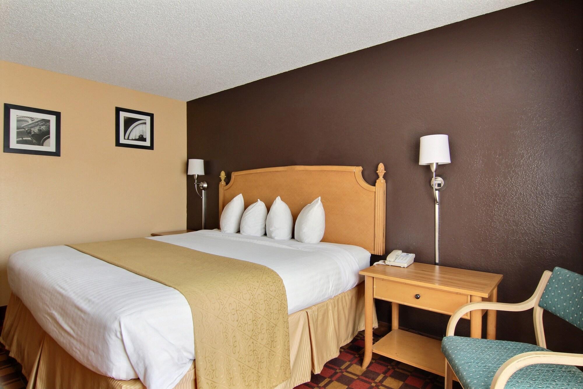Quality Inn Hall Of Fame Canton Kültér fotó